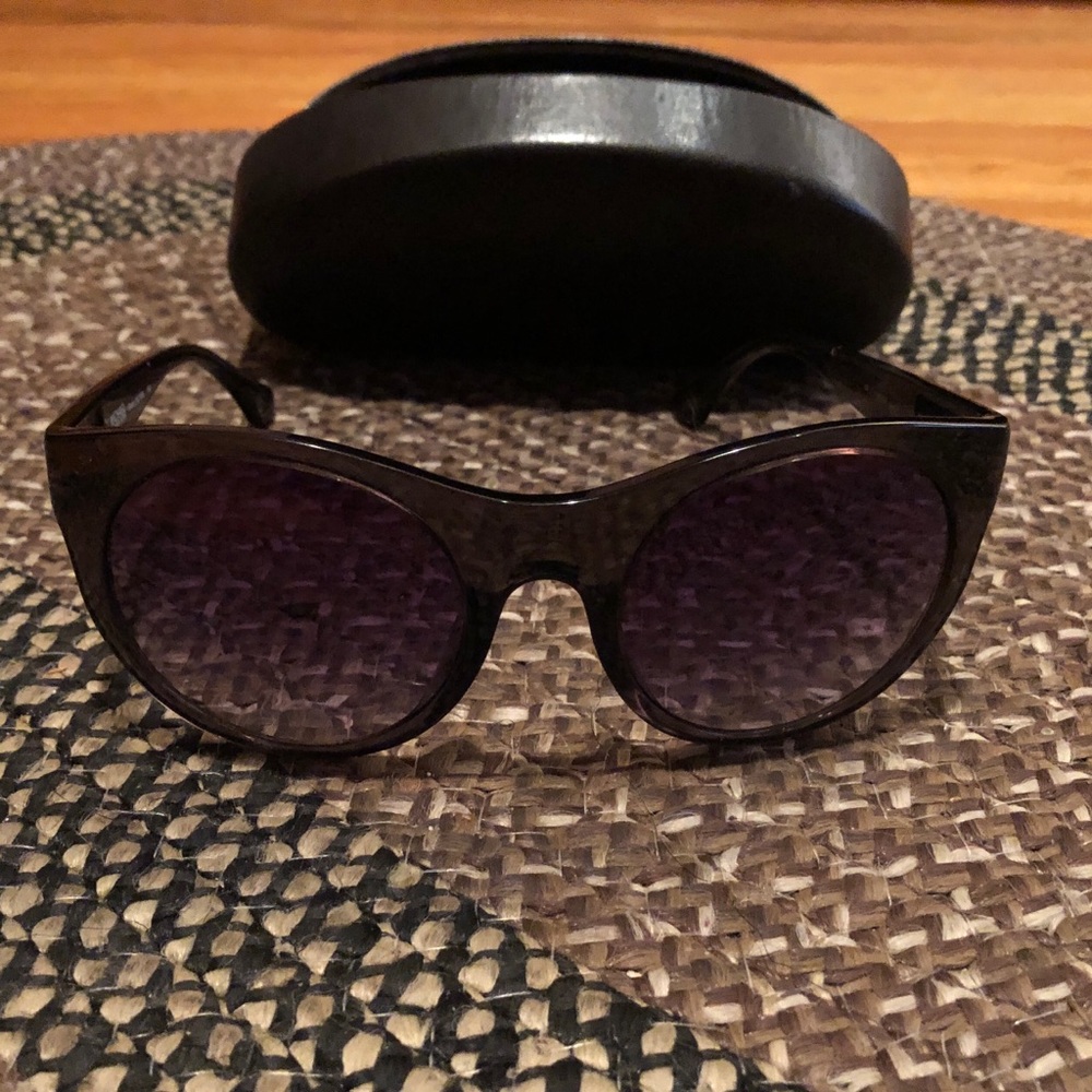Michael Kors “Gibson” Sunglasses